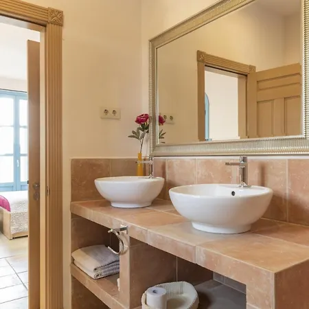Casa Colonial Sitges Hills Villa